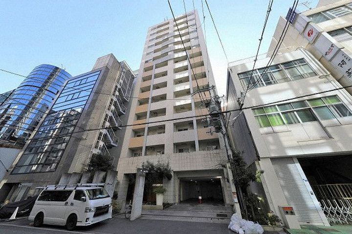 アーバンフラッツ瓦町の外観