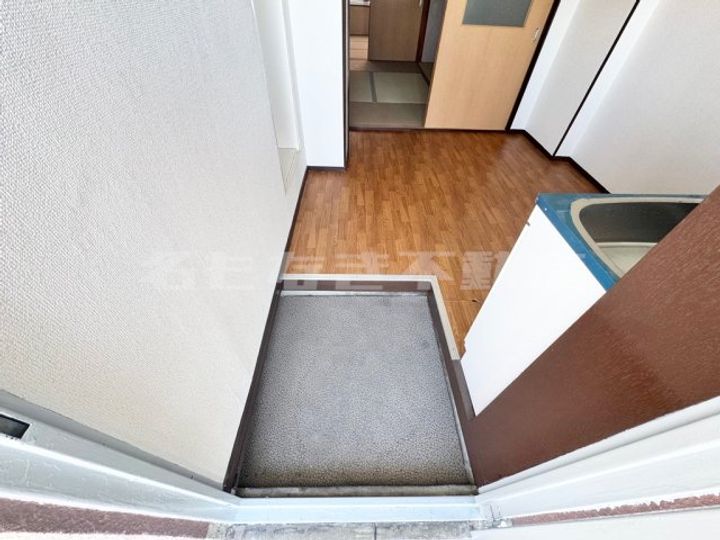 杉本マンションの玄関