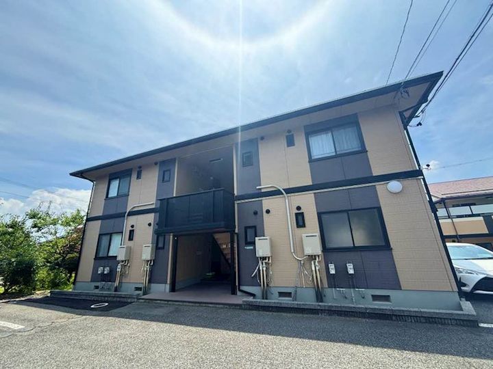 ディアスりんどう B棟の外観