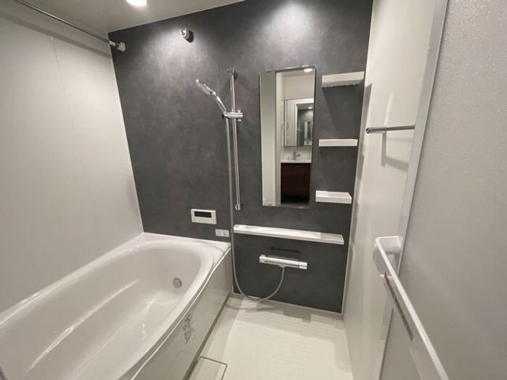 コラージュくりた2F203の風呂