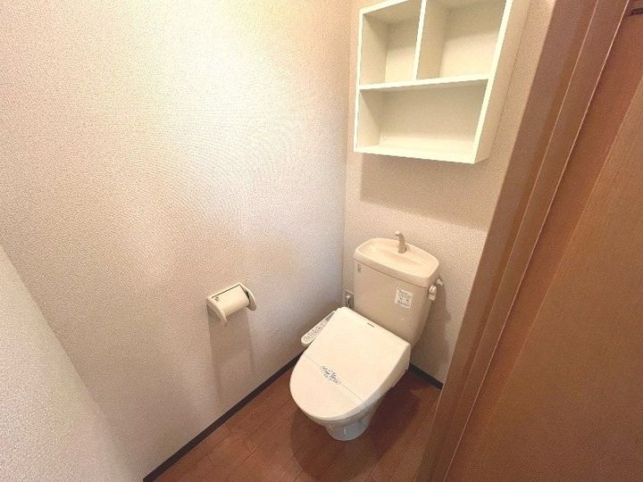 サープラス マロニエの内装