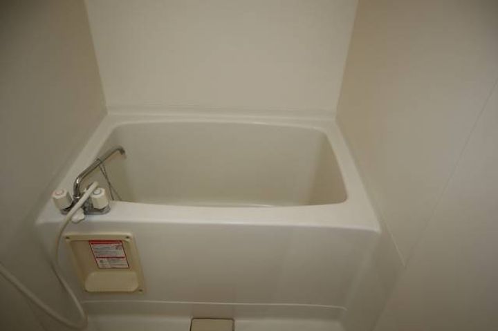 静岡県三島市幸原町2丁目(マンション)の賃貸物件302の風呂