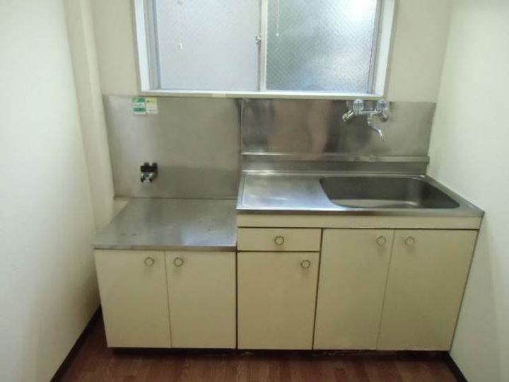 静岡県三島市寿町(アパート)の賃貸物件302のキッチン