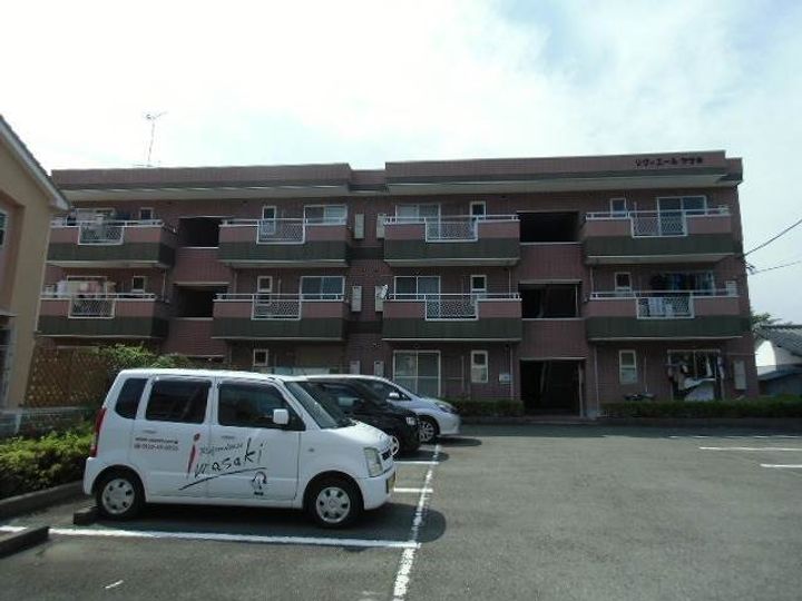 静岡県駿東郡清水町徳倉(マンション)の賃貸物件302の外観