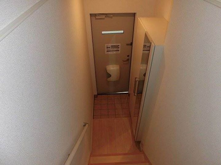 静岡県田方郡函南町平井(アパート)の賃貸物件203の玄関