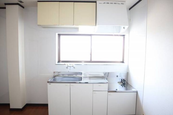 静岡県田方郡函南町柏谷(マンション)の賃貸物件3Wのキッチン