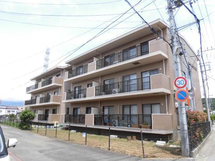 静岡県三島市徳倉3丁目(マンション)の賃貸物件202の外観