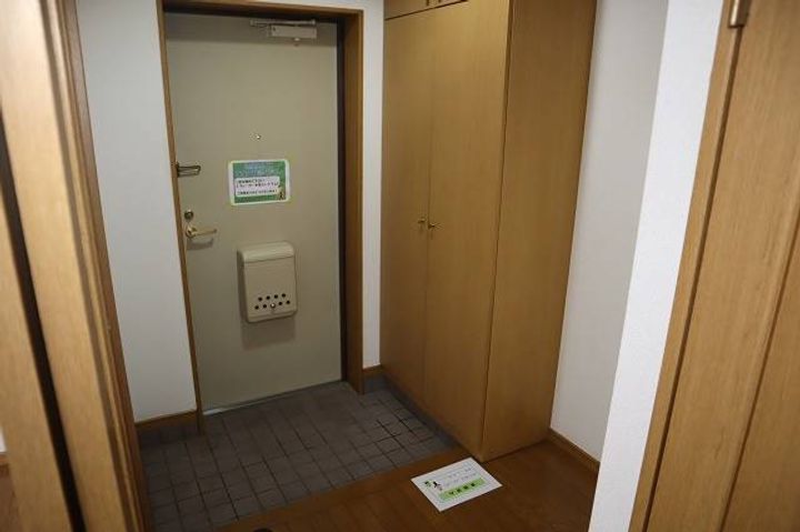 静岡県三島市徳倉3丁目(マンション)の賃貸物件202の玄関