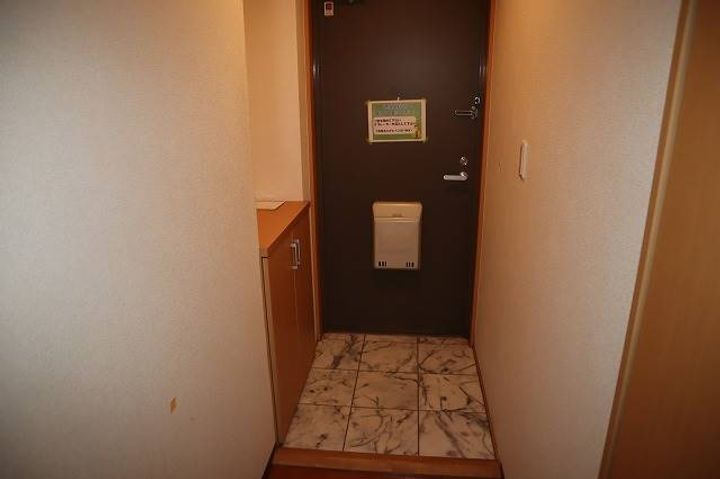 静岡県駿東郡清水町徳倉(マンション)の賃貸物件105の玄関