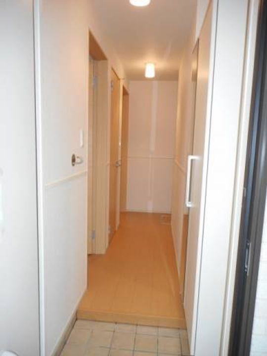 静岡県三島市徳倉2丁目(アパート)の賃貸物件101の玄関