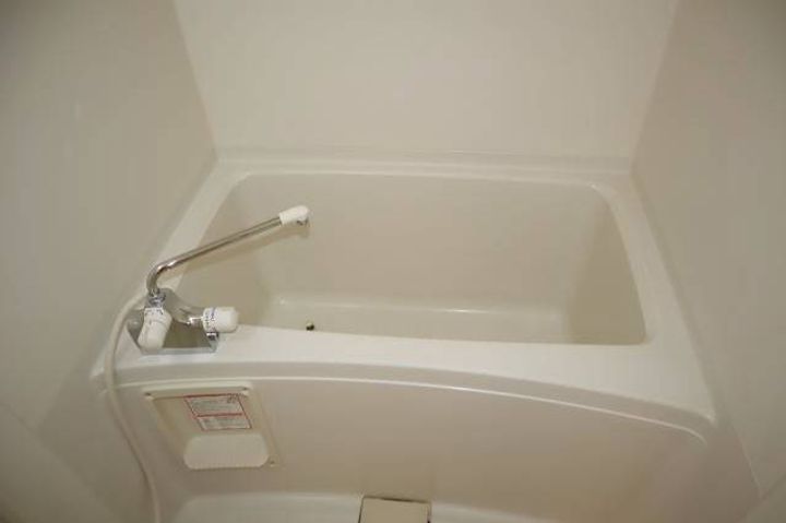 静岡県駿東郡長泉町上土狩(マンション)の賃貸物件204の風呂
