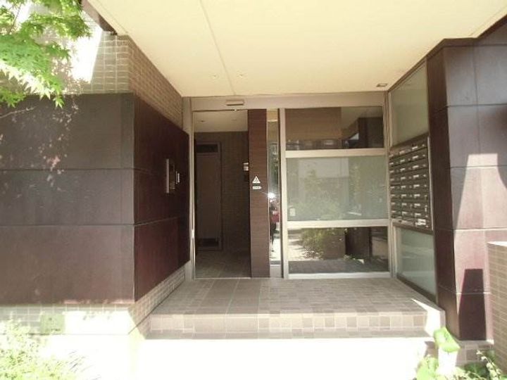 静岡県三島市一番町(マンション)の賃貸物件202の玄関