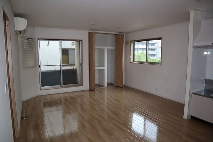 静岡県三島市末広町(アパート)の賃貸物件3Fの内装