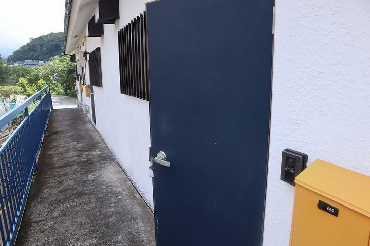 静岡県田方郡函南町上沢(アパート)の賃貸物件2203の玄関