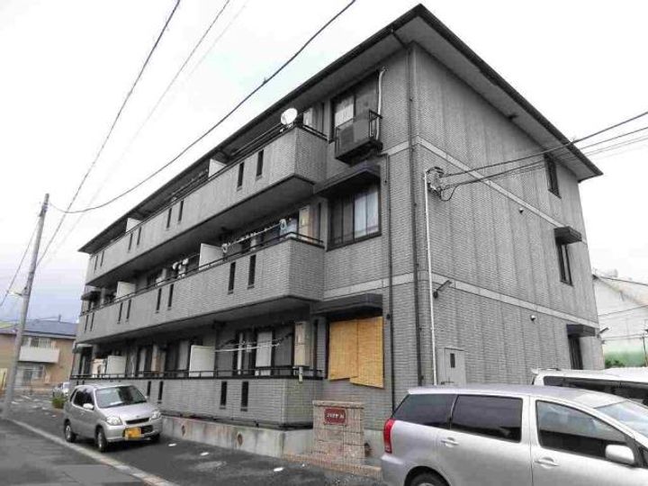 静岡県三島市清住町(アパート)の賃貸物件302の外観