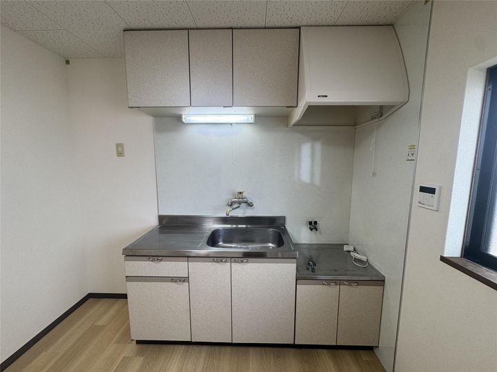 メゾンレリヤⅡA102の内装