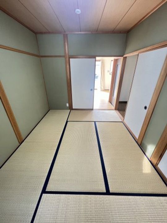 レーベ柿崎103の内装