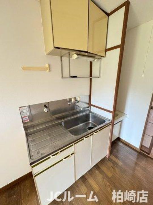 新潟県柏崎市半田1丁目(アパート)の賃貸物件104のキッチン