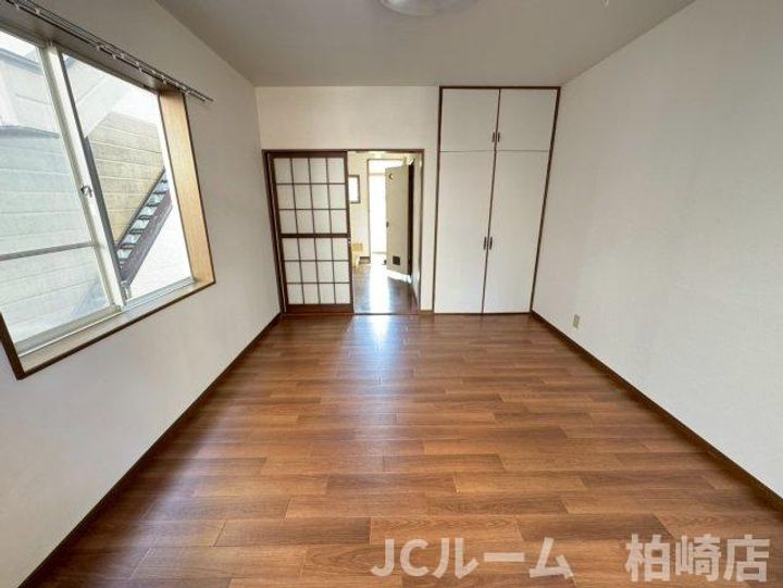 新潟県柏崎市半田1丁目(アパート)の賃貸物件105の寝室