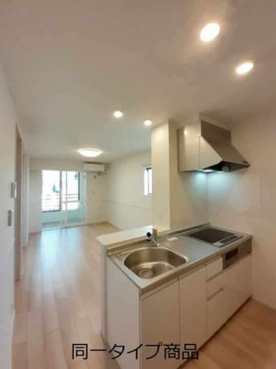 新潟県柏崎市半田3丁目(アパート)の賃貸物件のキッチン