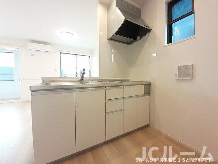 新潟県柏崎市城塚(アパート)の賃貸物件のキッチン