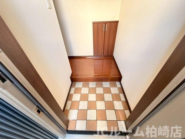 新潟県柏崎市関町(アパート)の賃貸物件104の玄関