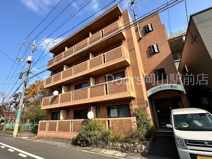 はなはうす門田2番館102の外観