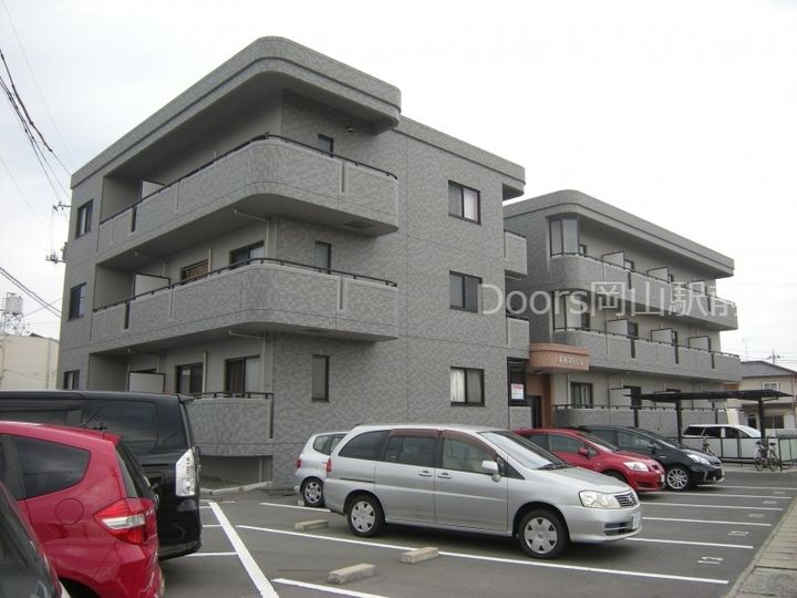 岡山県岡山市北区田中(マンション)の賃貸物件の外観