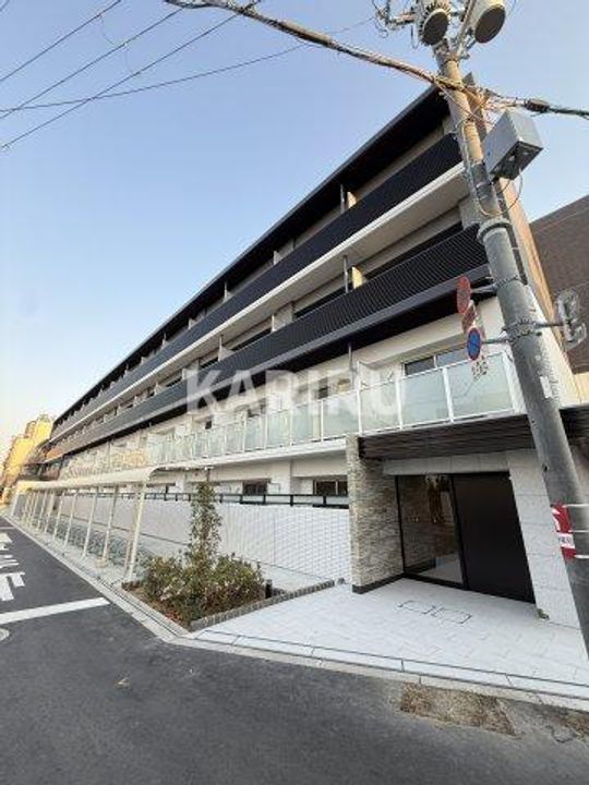 Alivis緑橋の外観