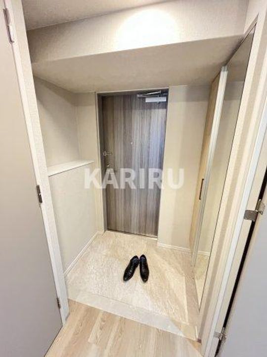 アーバネックス天満橋Frontの玄関