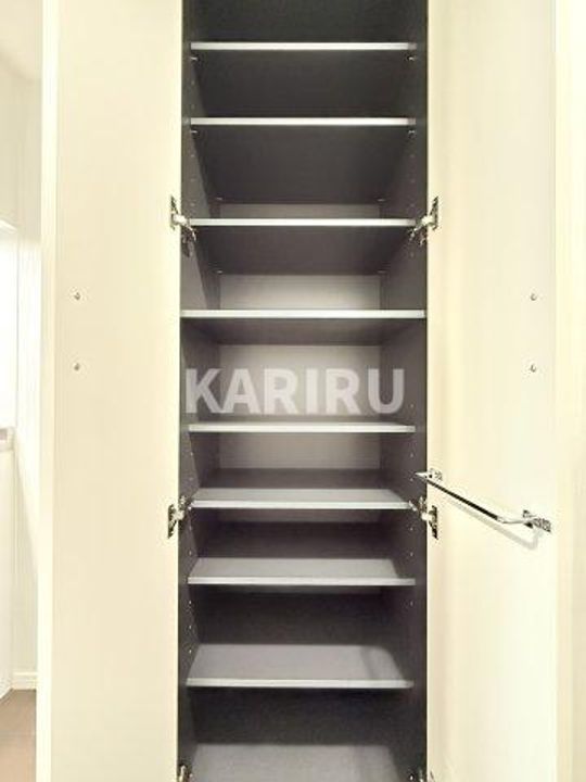 グランドロアール南巽の内装