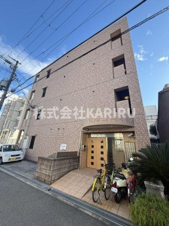 グラージュ小路の外観
