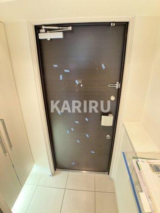 S-RESIDENCE緑橋serioの玄関