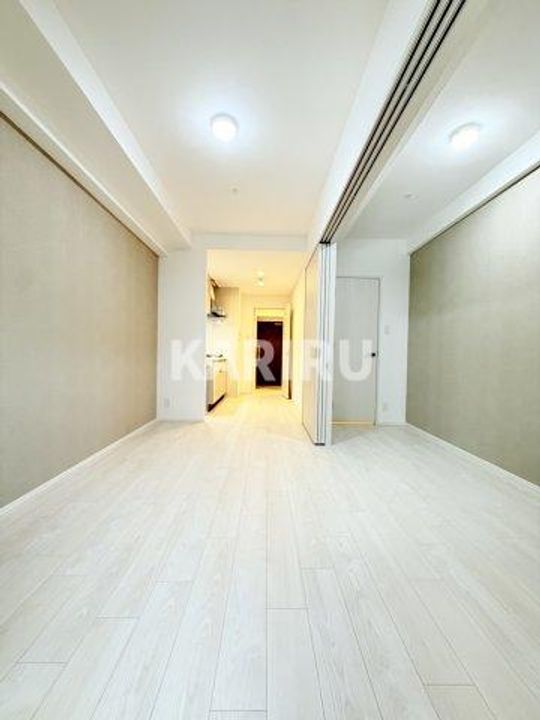 スプランディッドライズ新大阪ノースの居間