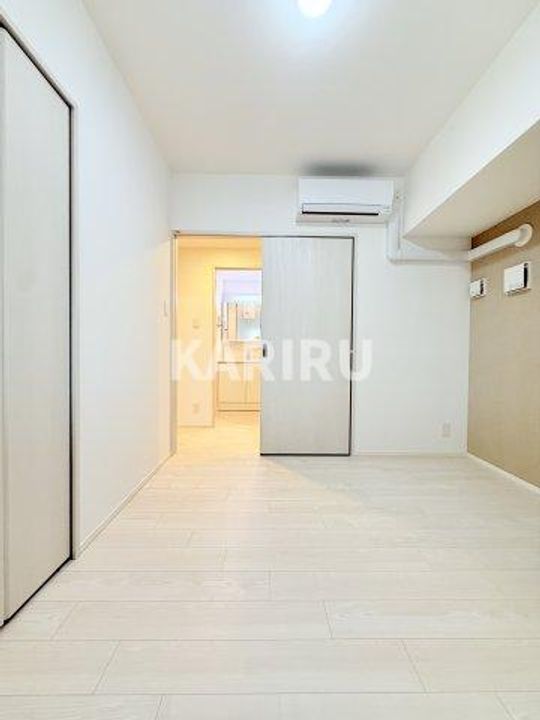 スプランディッドライズ新大阪ノースの居間