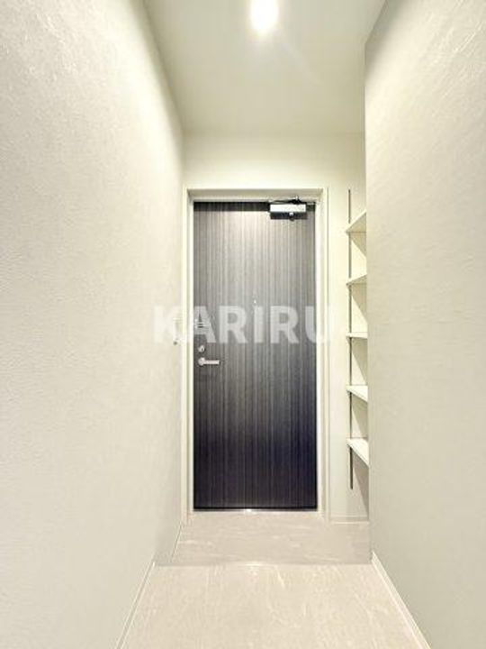 S-MOVE大阪鶴見の玄関