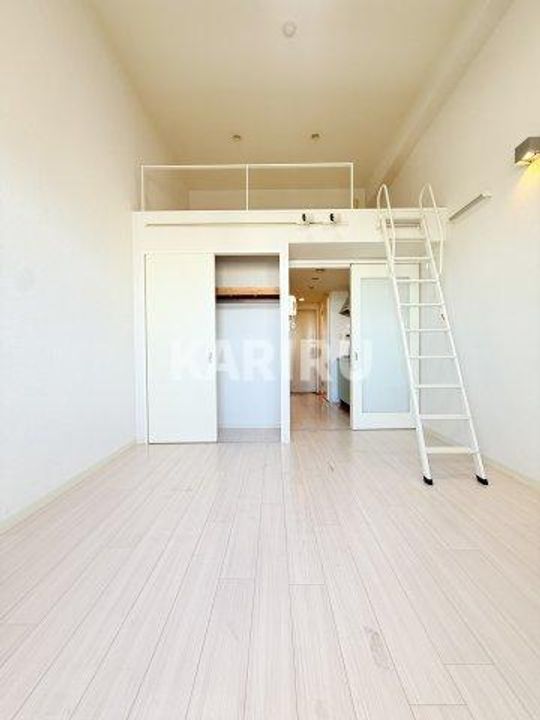 La CASA新深江の居間
