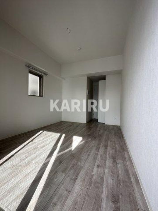 フォーリアライズ城東ファイン901の居間