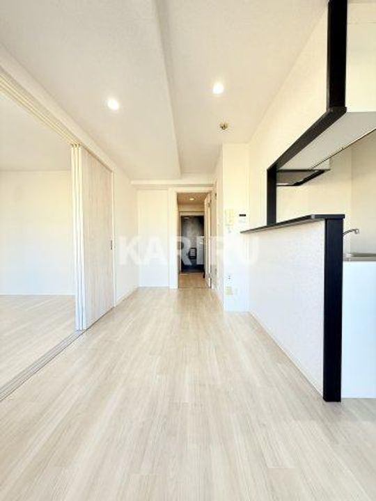 ウィンドヒル守口403の居間