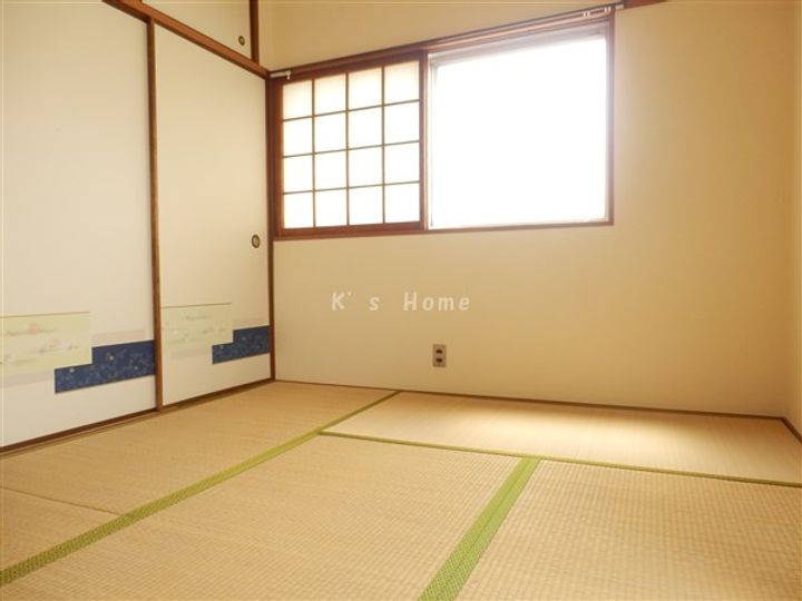 グリーンマンションの居間