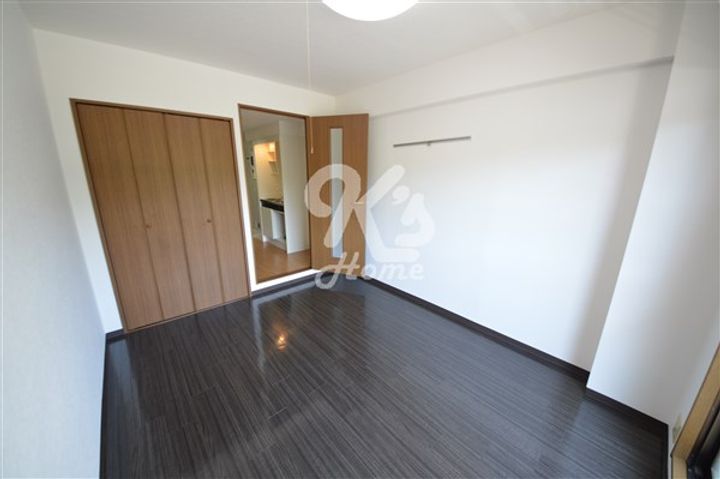 ライブオークの寝室