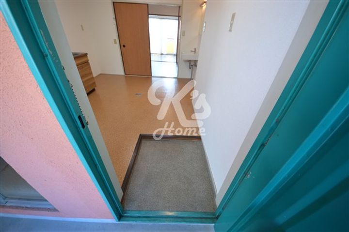 オレンジHILL・Tの玄関