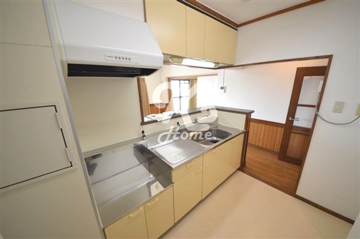 シティハイツ狩口5-102のキッチン