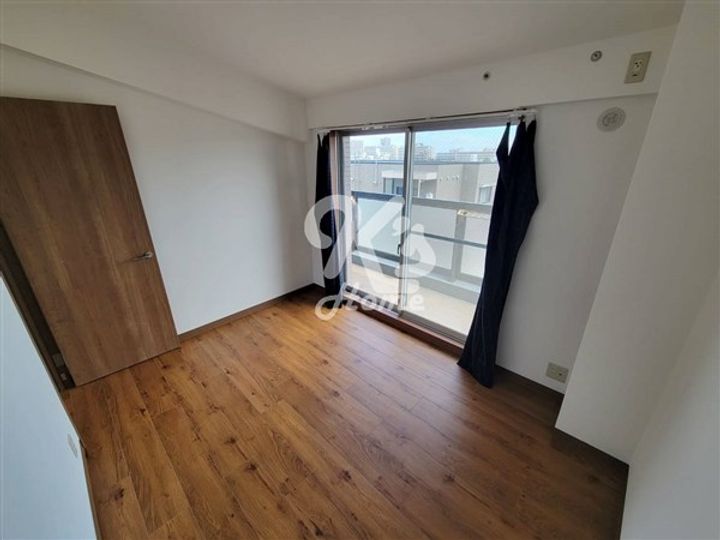 東須磨プラザの居間