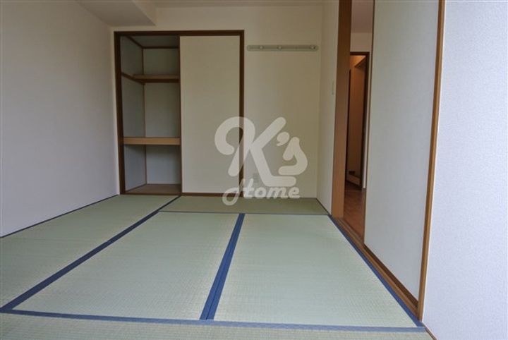 サニーガーデン須磨B201の内装