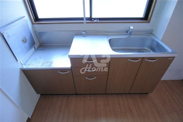 サニーガーデン須磨B201のキッチン