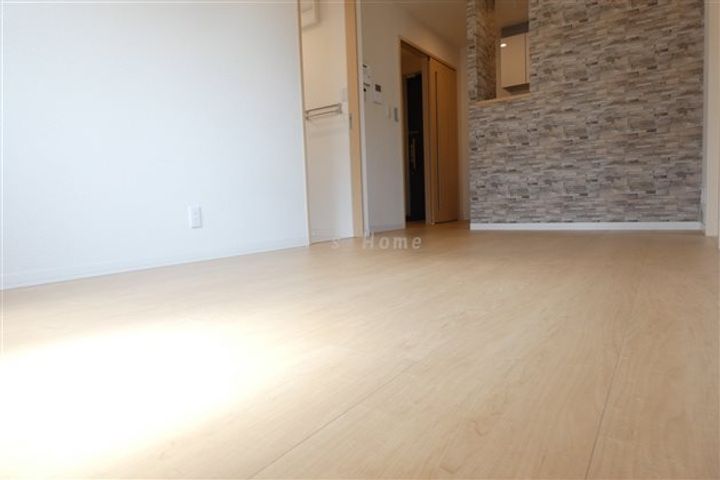 兵庫県神戸市中央区楠町2丁目(マンション)の賃貸物件の居間