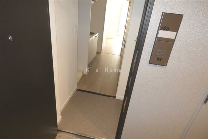 兵庫県神戸市兵庫区浜崎通(マンション)の賃貸物件の玄関