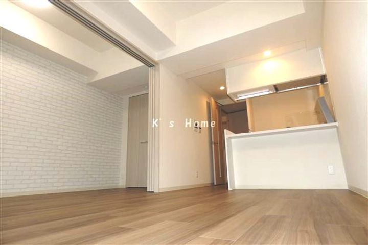 兵庫県神戸市兵庫区駅南通3丁目(マンション)の賃貸物件の居間