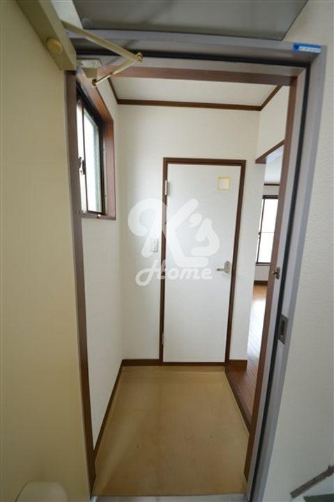 兵庫県神戸市長田区二葉町7丁目(マンション)の賃貸物件の玄関